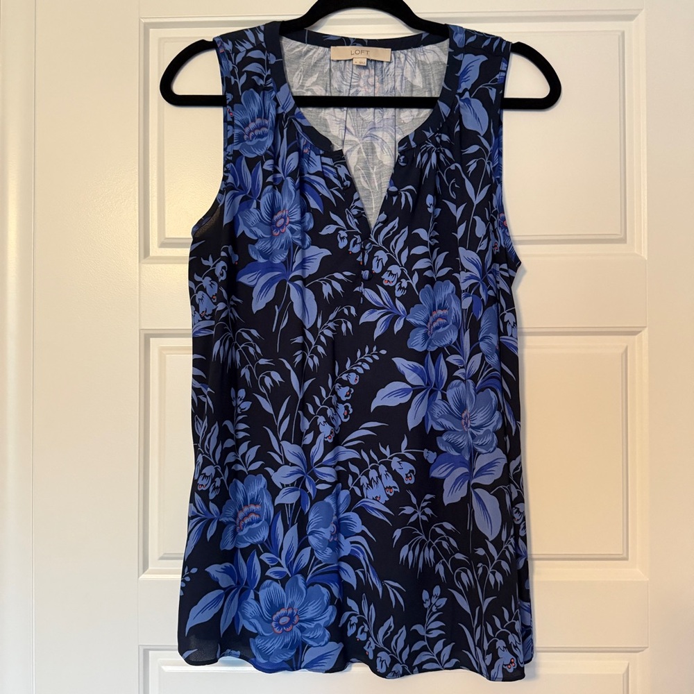 LOFT Blue Floral Sleeveless Blouse - Picture 2 of 4